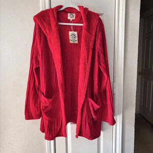 Women’s Plus Size 3X/4X NWT Warm Red Sweater Cardigan With Pockets & Hoodie